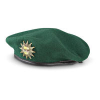Wool Military Berets Caps Wholesale Beret With Custom Label Badge  Of MAXX01